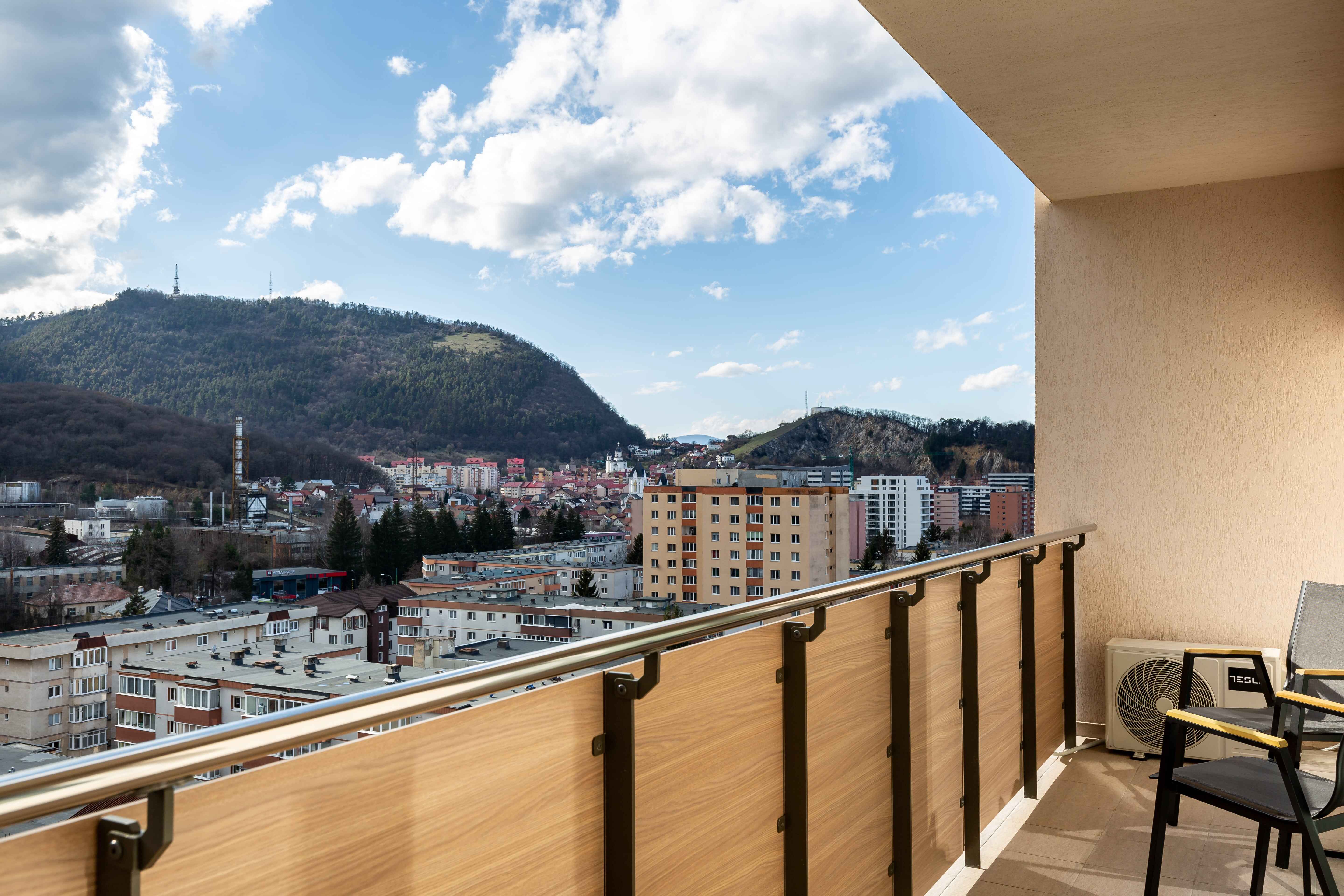 Sixth View in Urban Plaza Apartment